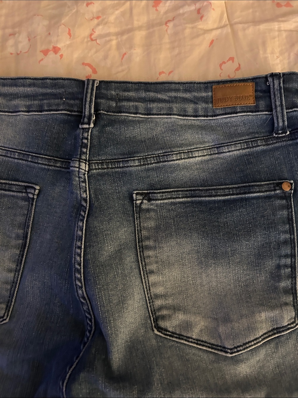 Judy Blue Distressed Blue Wash Denim Jeans with Back Pockets